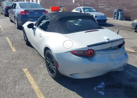 2016 Mazda Mx-5 Miata Club z USA, uszkodzony, nr VIN JM1NDAC78G0109535
